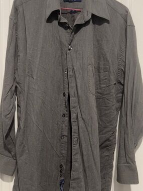 Stafford Relaxed Fit Button-Up Mens Shirt in Gray pin strip, size 16 32/33